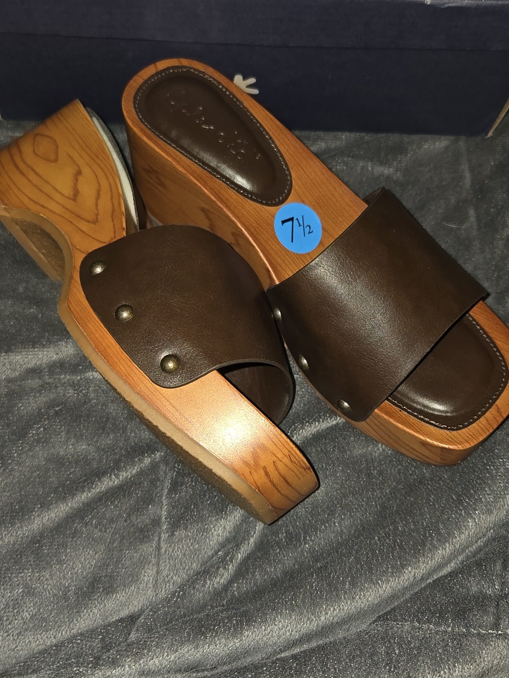 Splendid Brexlee Chocolate Wood 7.5 M - Picture 4 of 7